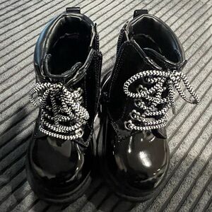 Boots Size 4c shoes